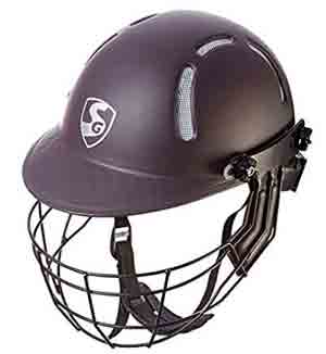 Helmet for young and very young players