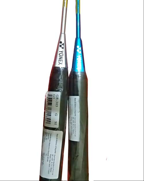 Yonex Gr 303 grip image with MRP and all